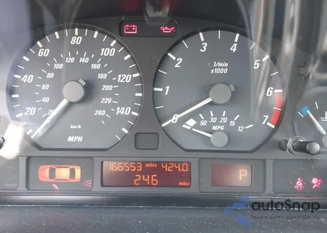 2002 BMW 325Ci z USA, uszkodzony, nr VIN WBABN33402PG56171